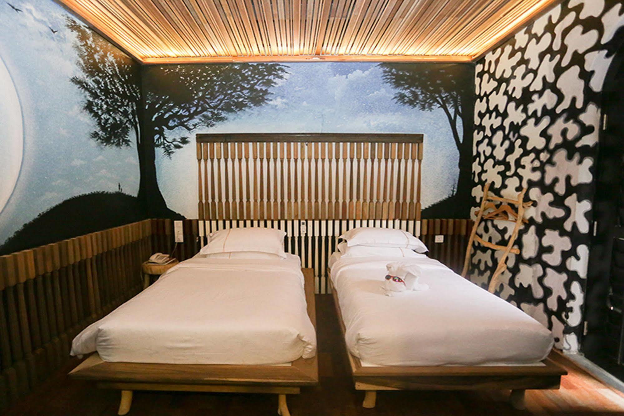 The Happy 8 Retreat @ Old Town Ipoh Hotel Exterior photo